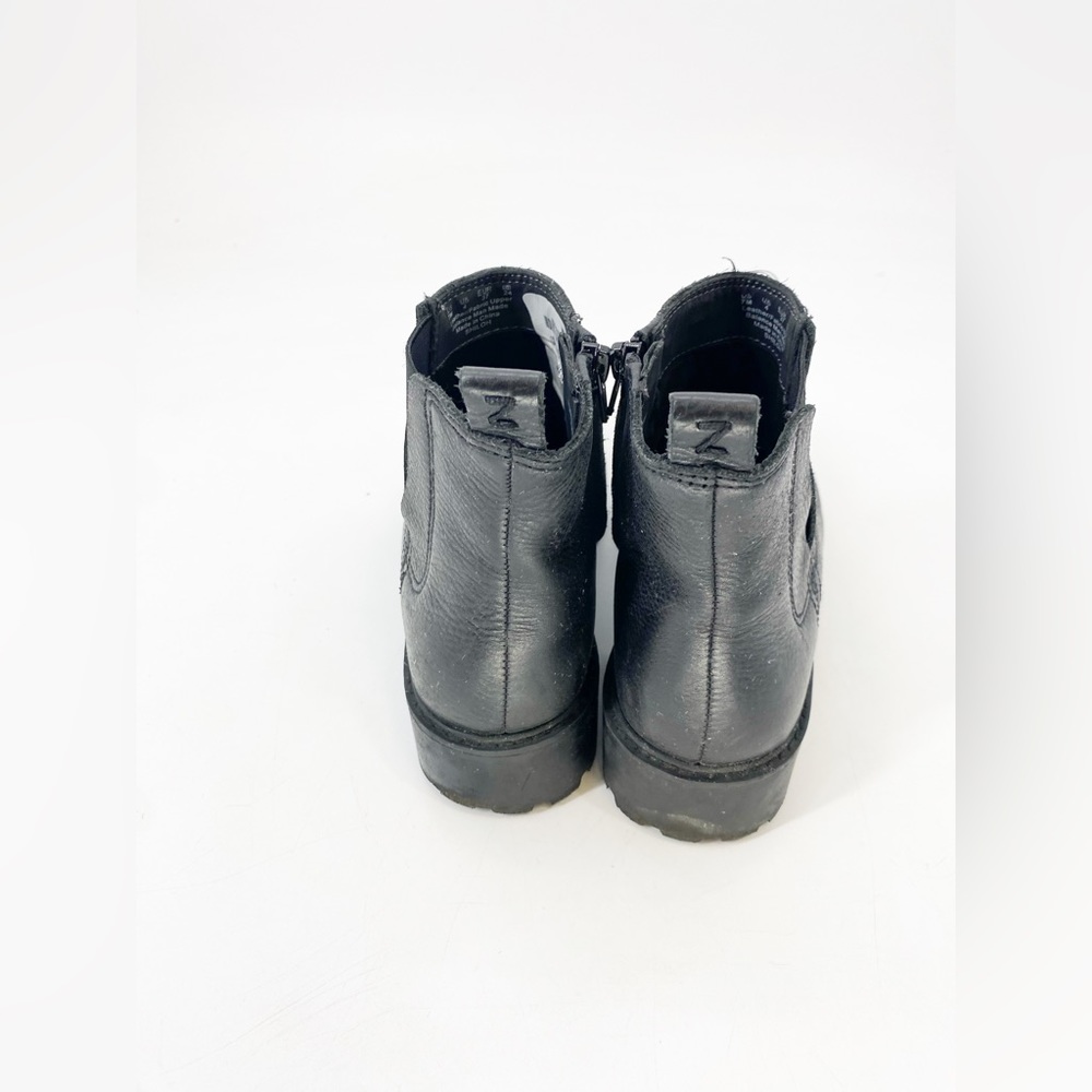 Zodiac Shiloh Chelsea Lug Sole Ankle Boots Sz 7 - Picture 8 of 8